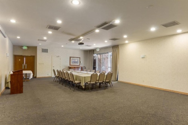 Red Lion Hotel Monterey image 22